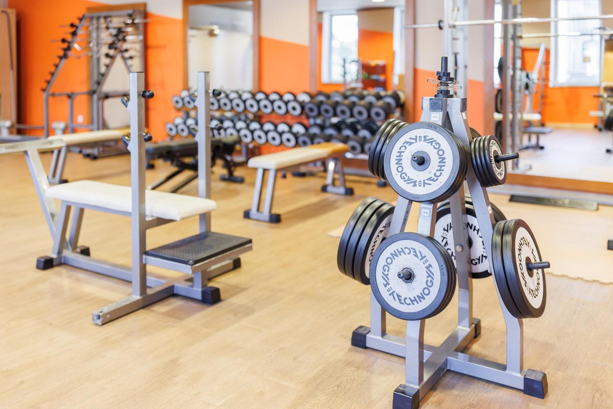 Hotel Slovenija - Terme & Wellness Lifeclass Portoroz Ngoại thất bức ảnh A weight room